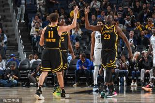 他在短短2 他在短短2