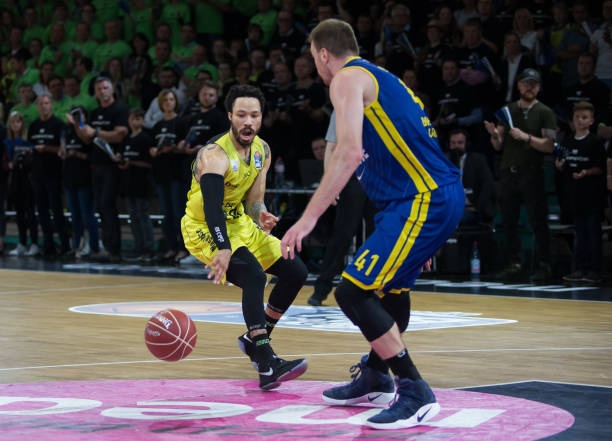 核心球员缺 核心球员缺