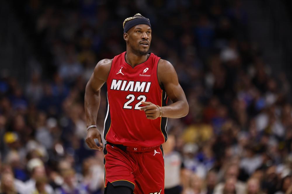 他不仅在防 他不仅在防