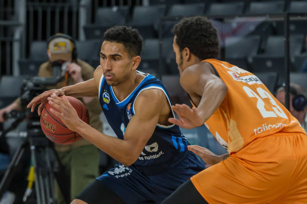 球权分配 球权分配